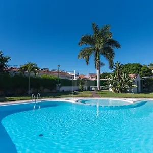 La Casa Blanca A Smart And Sunny,3 Bedrooms House San Bartolomé